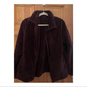 Zip Up Fuzzy Jacket * NEW CONDITION *